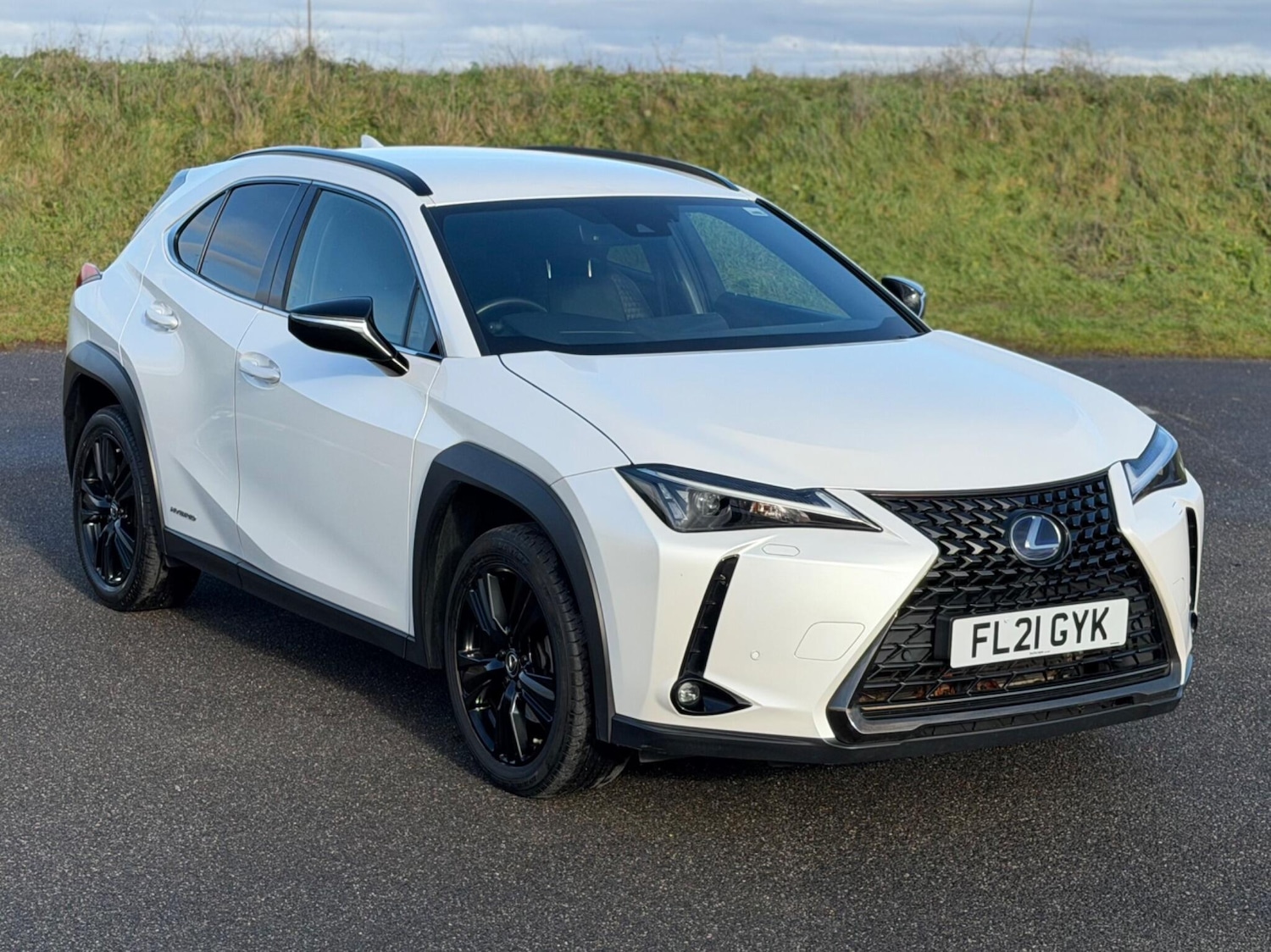 Used Lexus UX for sale - 77242464: Photo 3