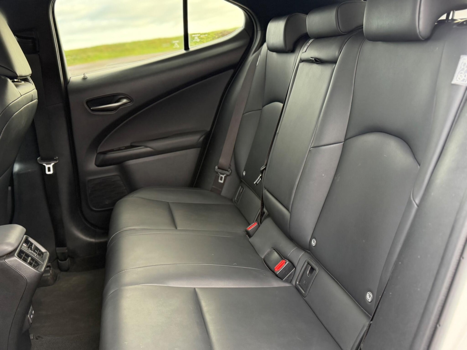 Used Lexus UX for sale - 77242464: Photo 39