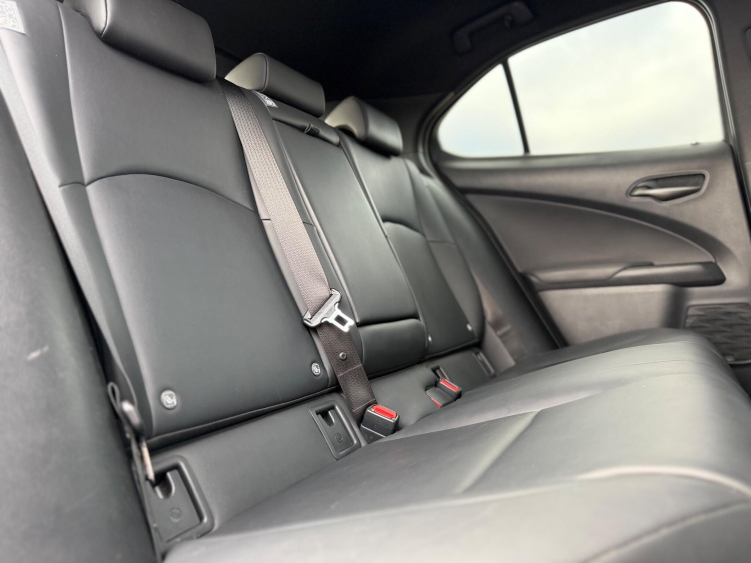 Used Lexus UX for sale - 77242464: Photo 45