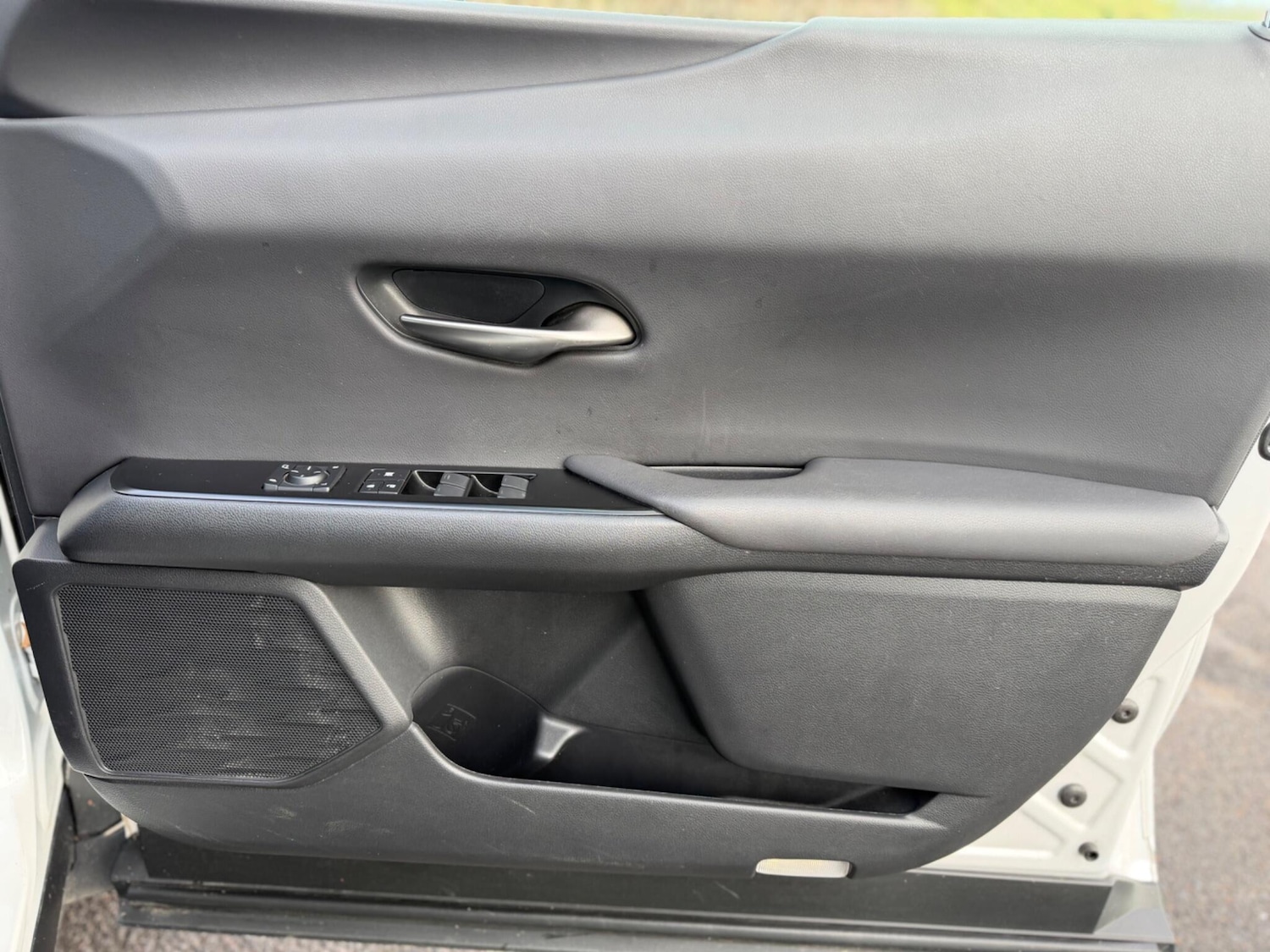 Used Lexus UX for sale - 77242464: Photo 63