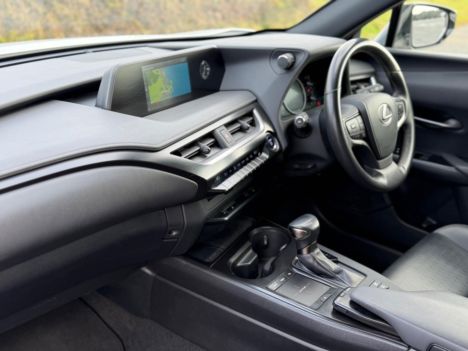 Used Lexus UX for sale - 77242464: Photo 64