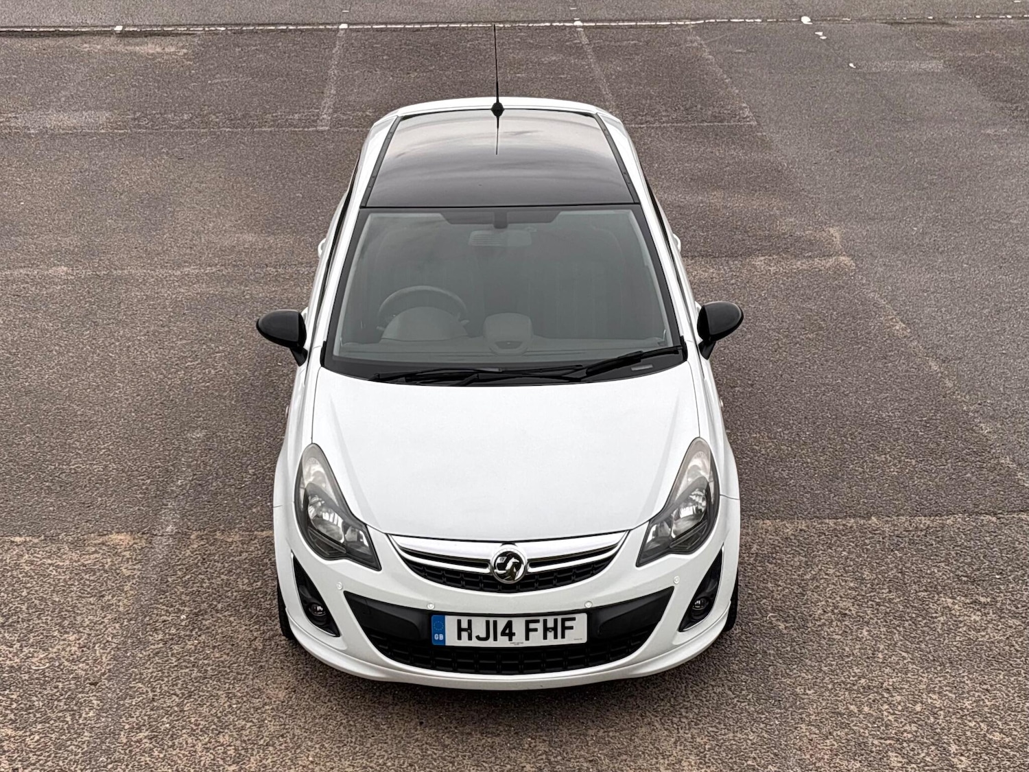 Used Vauxhall Corsa 2014 for sale - 76380663: Photo 2