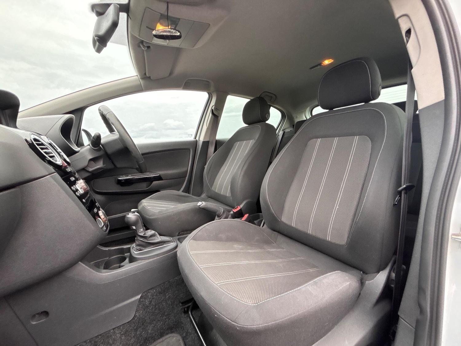 Used Vauxhall Corsa 2014 for sale - 76380663: Photo 50