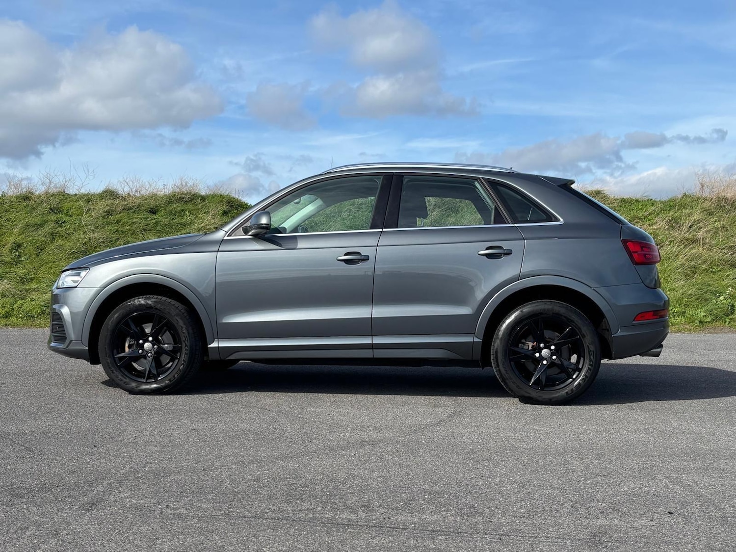 Used Audi Q3 2015 for sale - 76201155: Photo 16