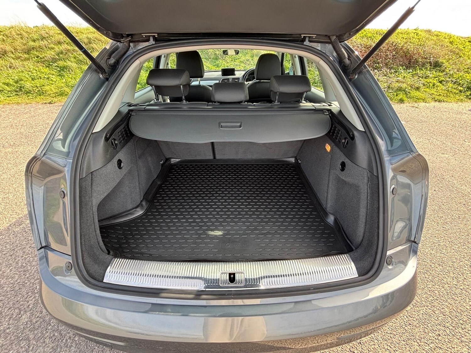 Used Audi Q3 2015 for sale - 76201155: Photo 45