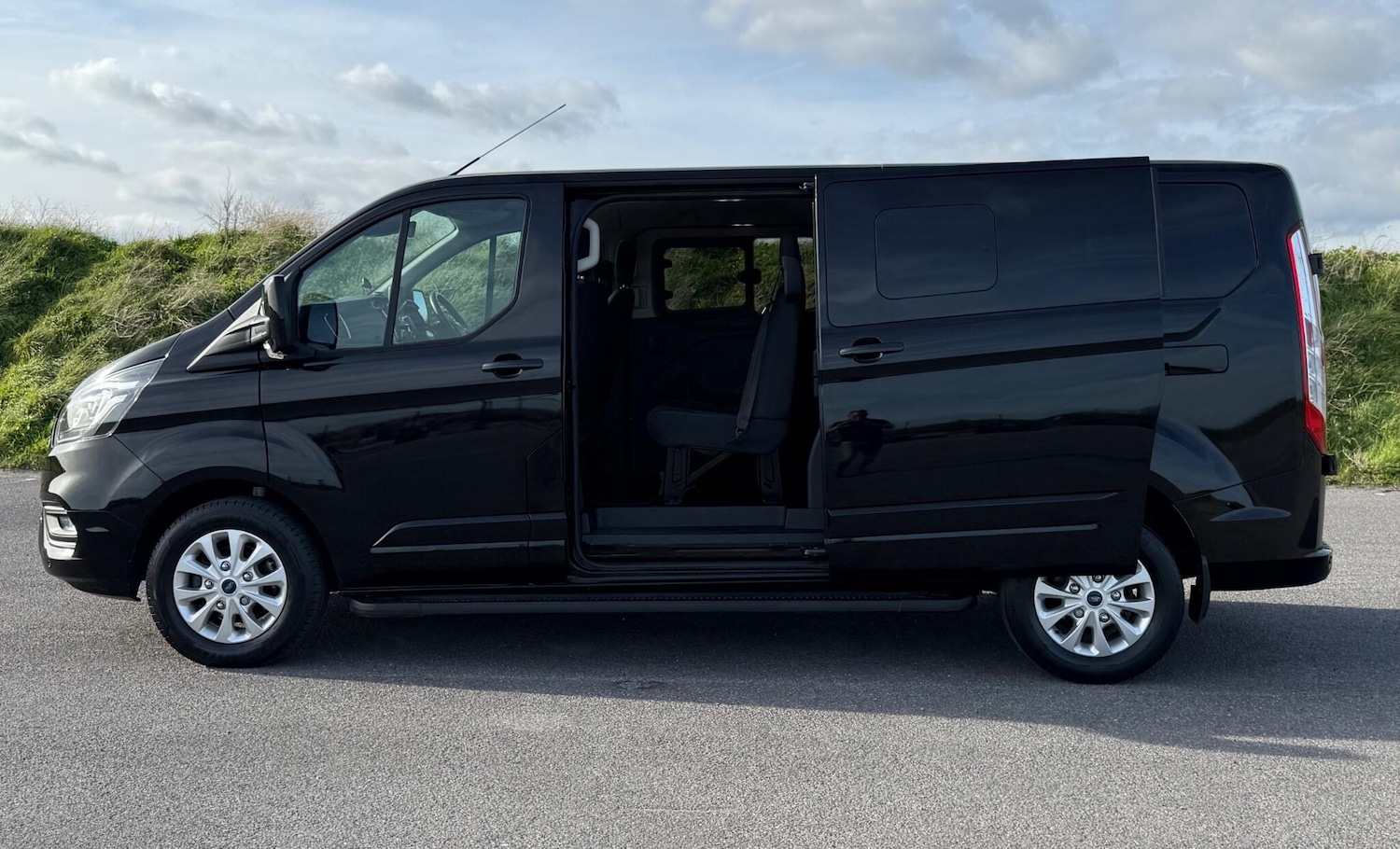 Used Ford Transit Custom 2022 for sale - 76199940: Photo 11