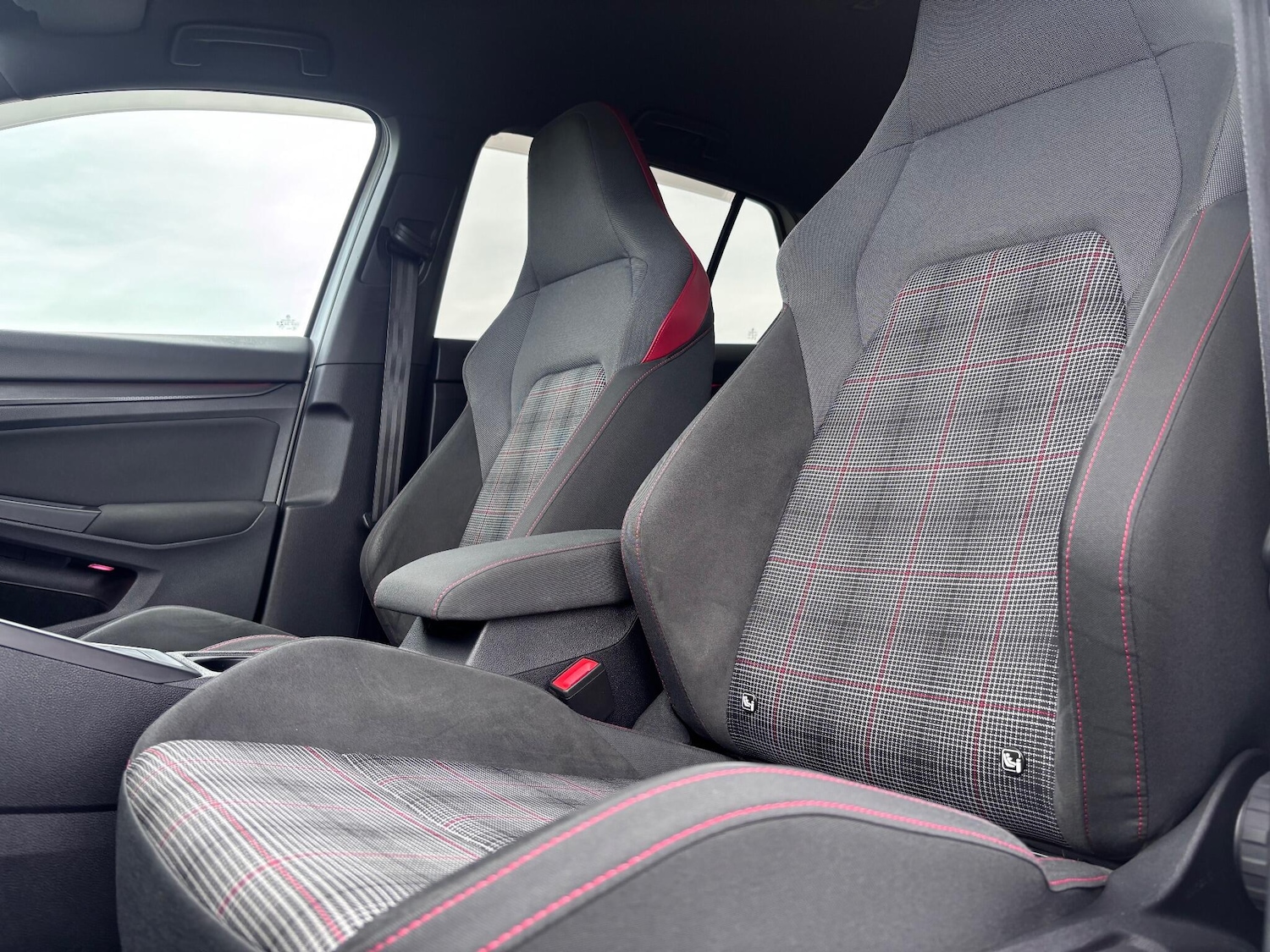 Used Volkswagen Golf 2020 for sale - 76472247: Photo 13