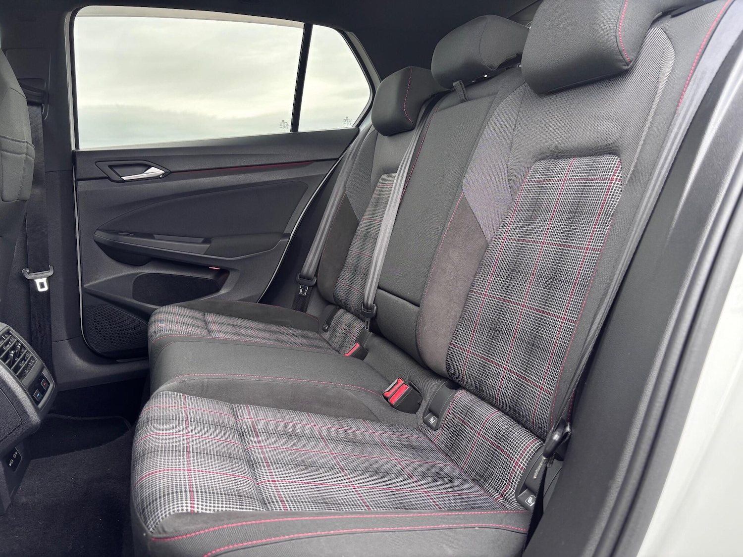 Used Volkswagen Golf 2020 for sale - 76472247: Photo 18