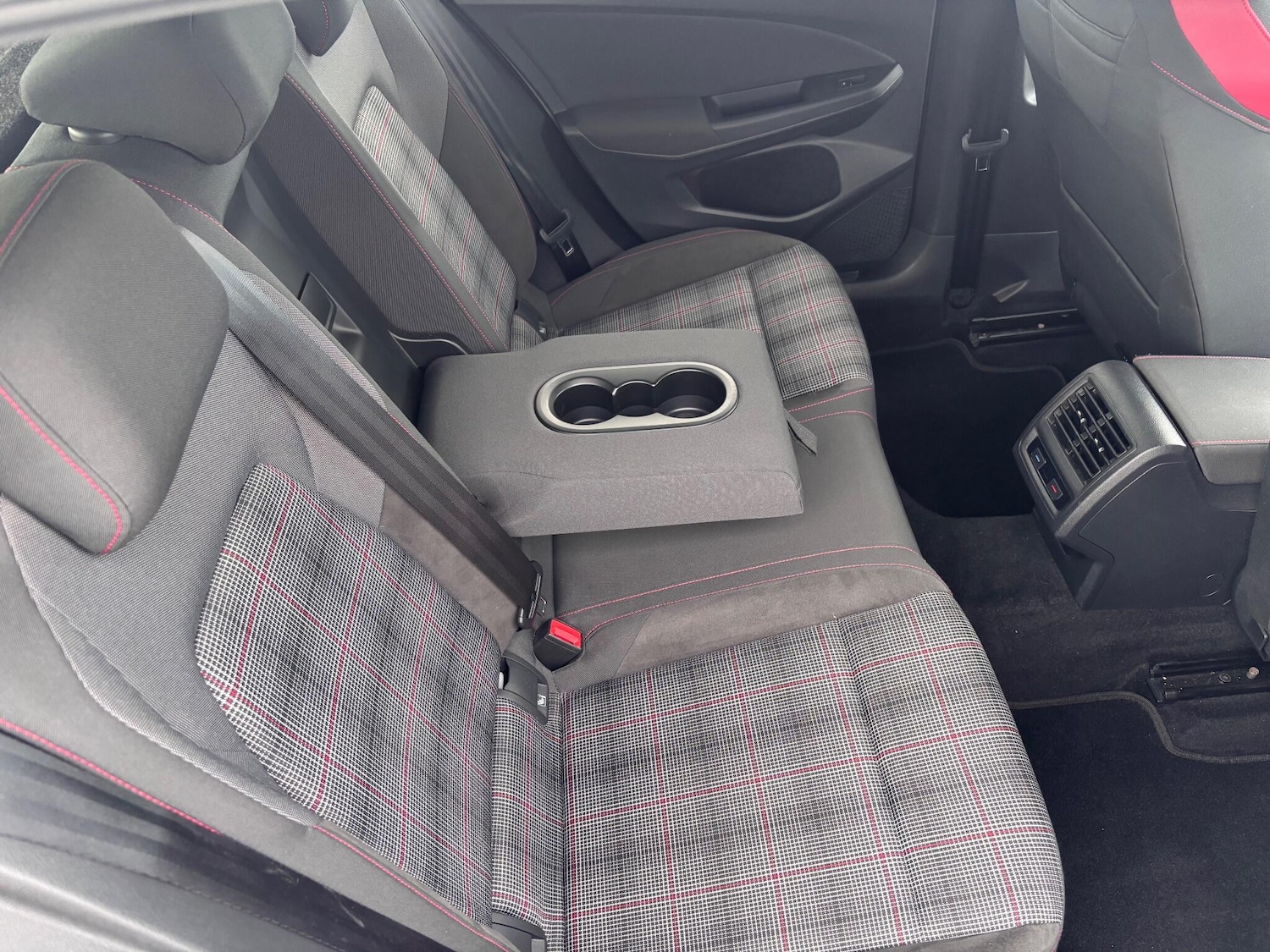 Used Volkswagen Golf 2020 for sale - 76472247: Photo 55