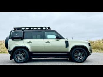 Used Land Rover Defender 110 2022 for sale - 73788141: Photo