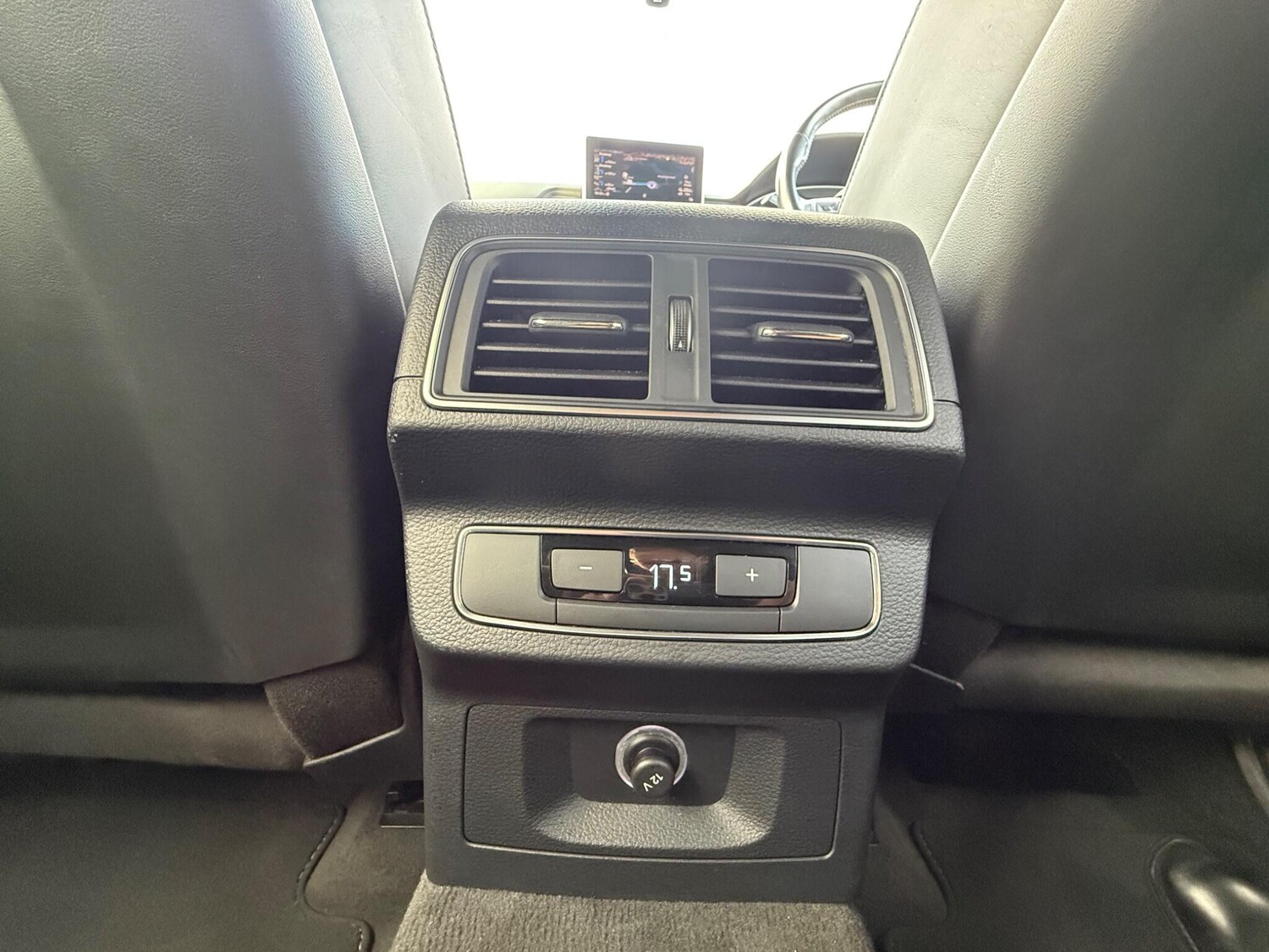 Used Audi Q5 2018 for sale - 77468668: Photo 38