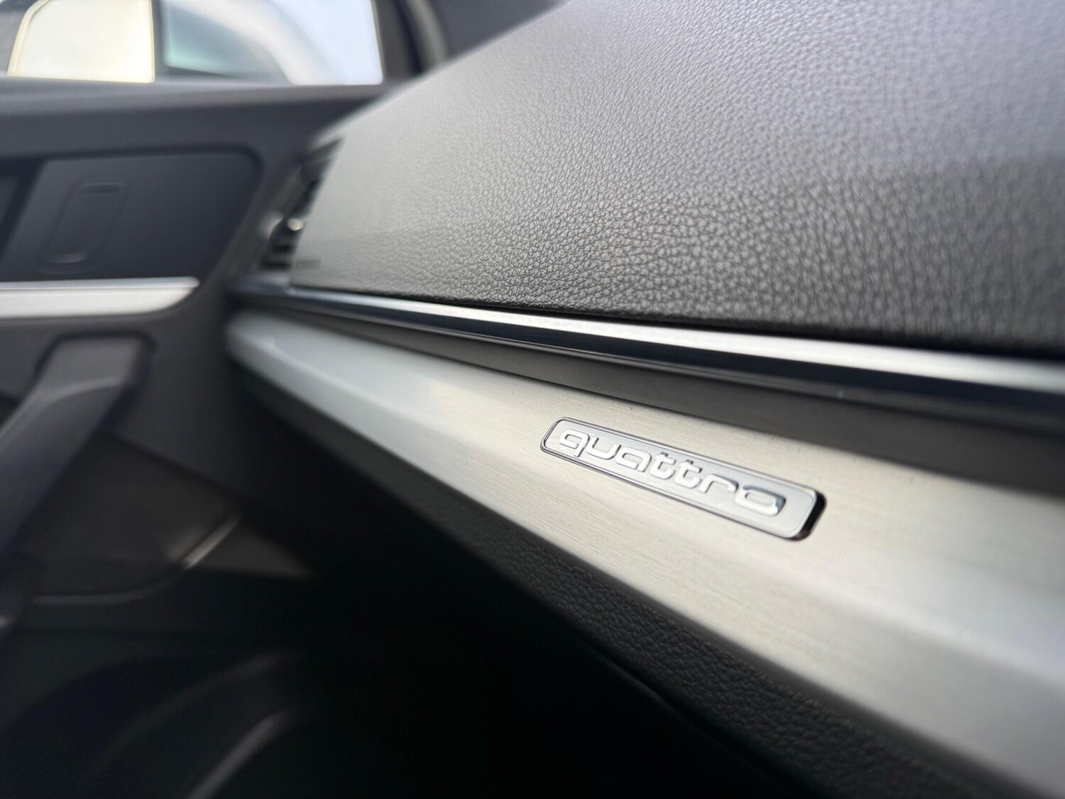 Used Audi Q5 2018 for sale - 77468668: Photo 59