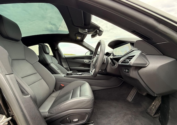 Used Audi e-tron GT 2022 for sale - 75551911: Photo 55