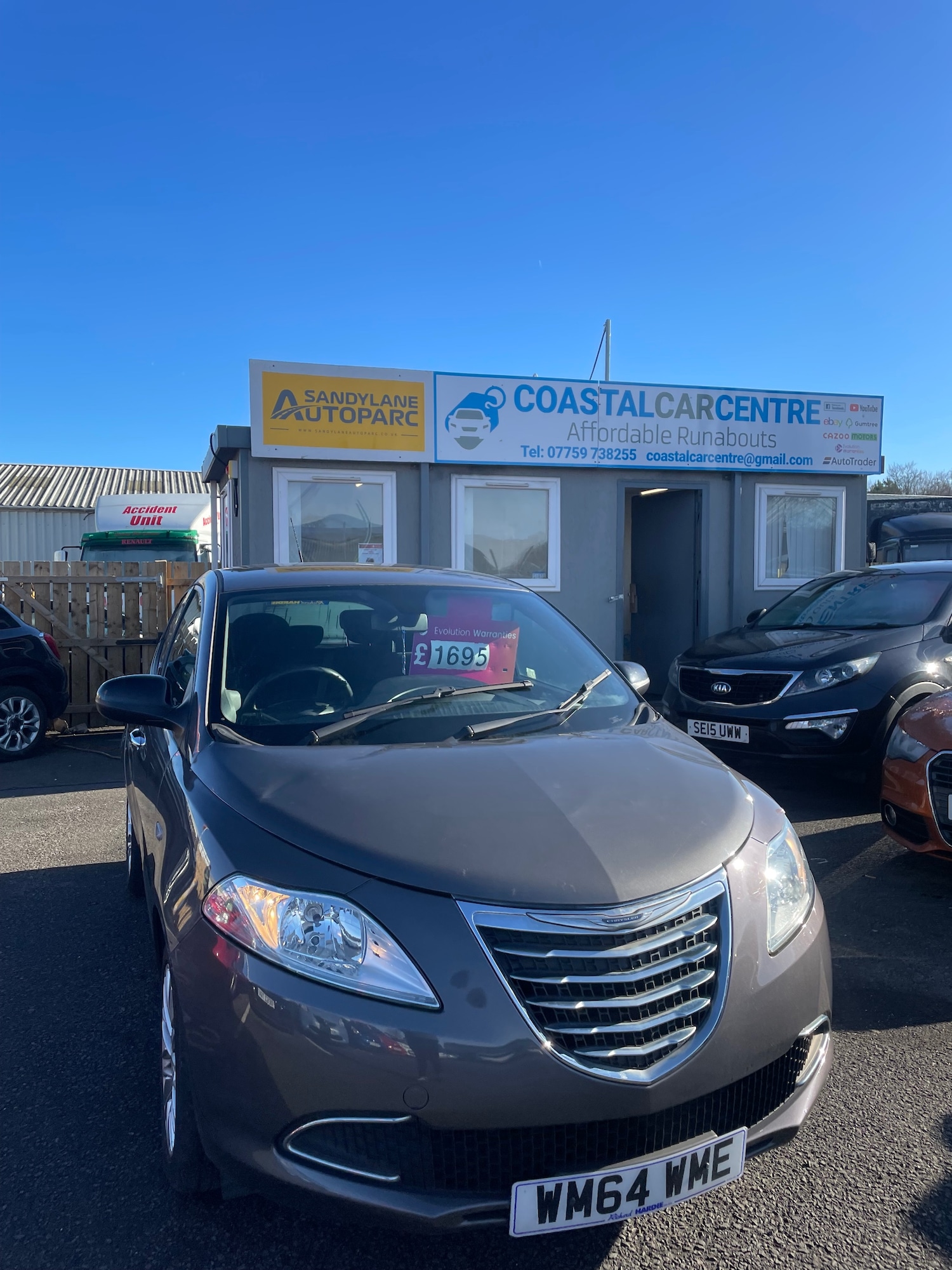 Used Chrysler Ypsilon 2014 for sale - 77578212: Photo 2