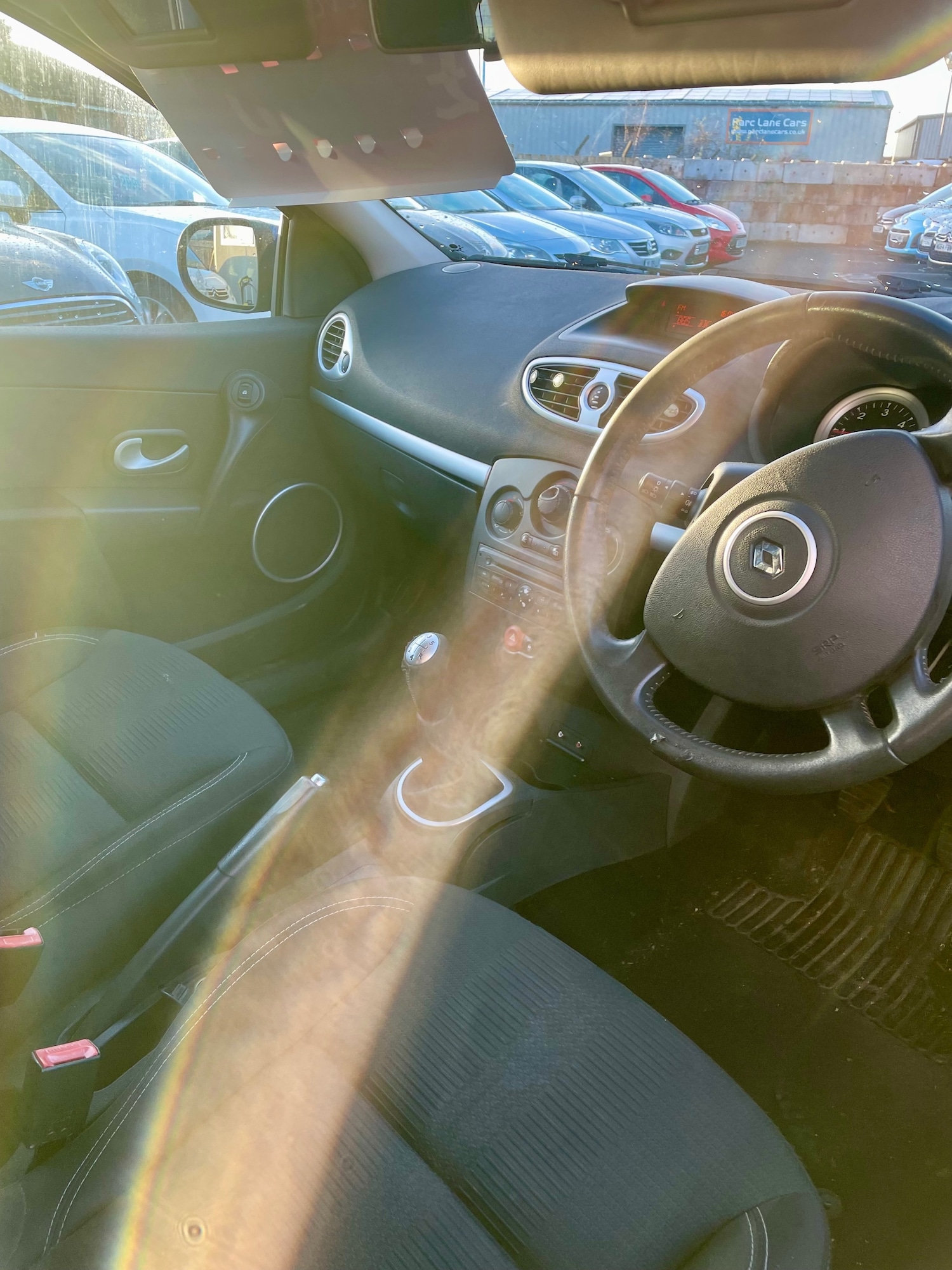 Used Renault Clio 2010 for sale - 76904497: Photo 7