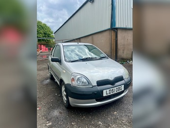 Used Toyota Yaris 2001 for sale - 78479958: Photo