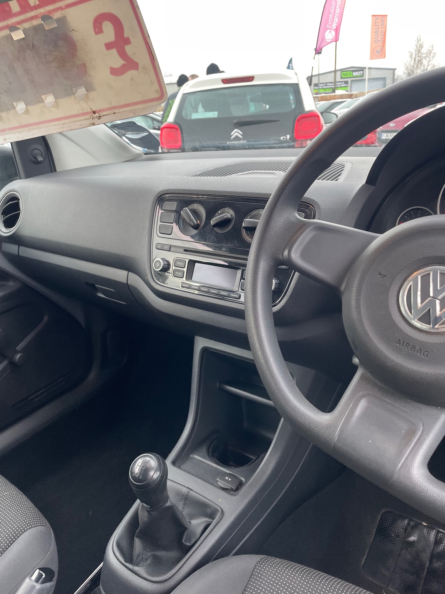 Used Volkswagen up! 2012 for sale - 77113343: Photo 6