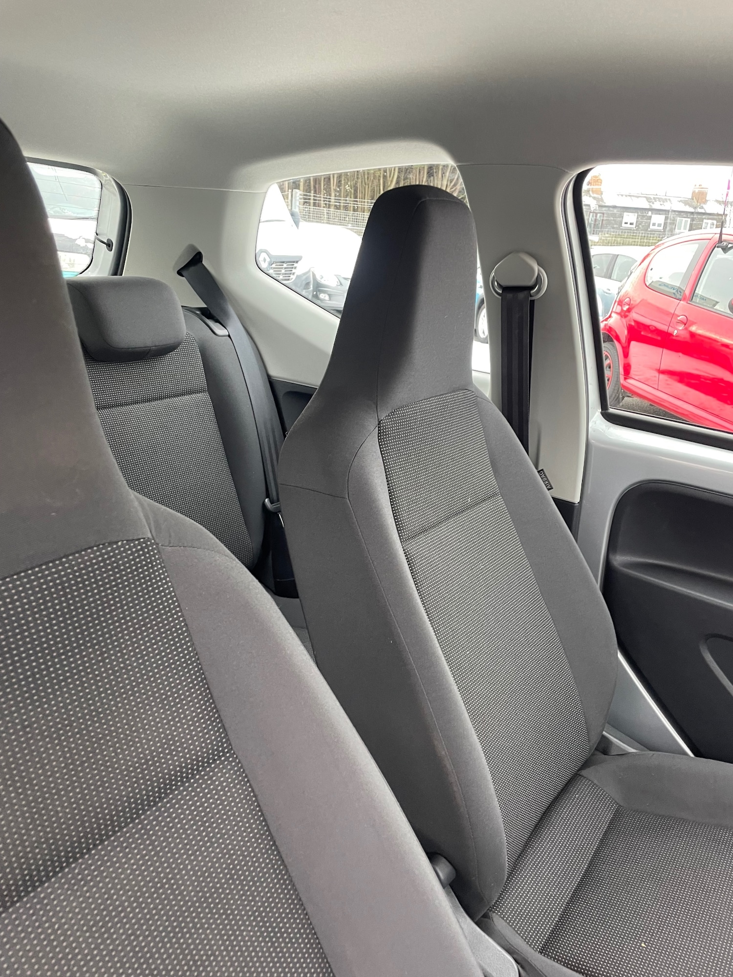 Used Volkswagen up! 2012 for sale - 77113343: Photo 8