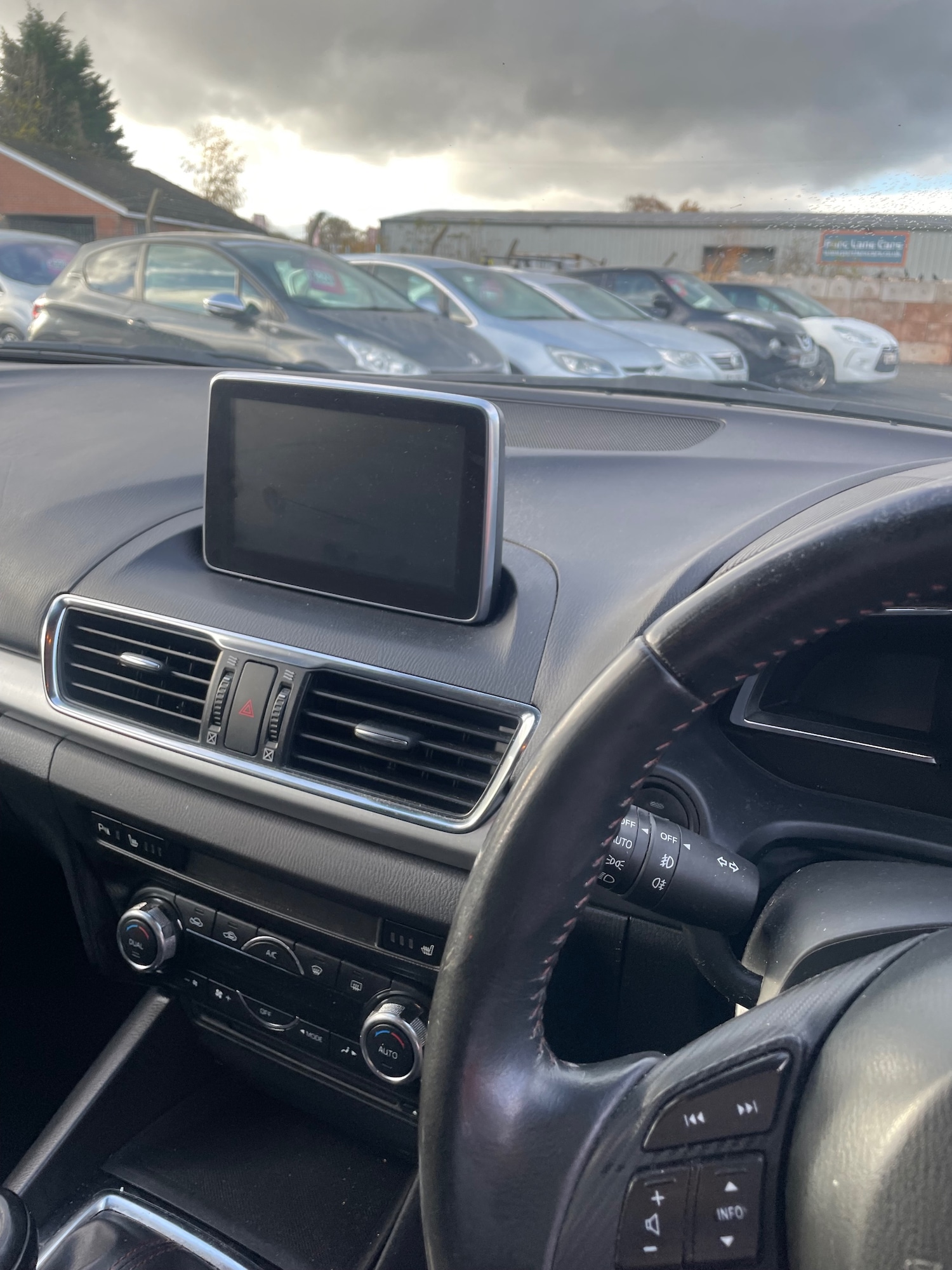 Used Mazda Mazda3 2014 for sale - 76532103: Photo 13