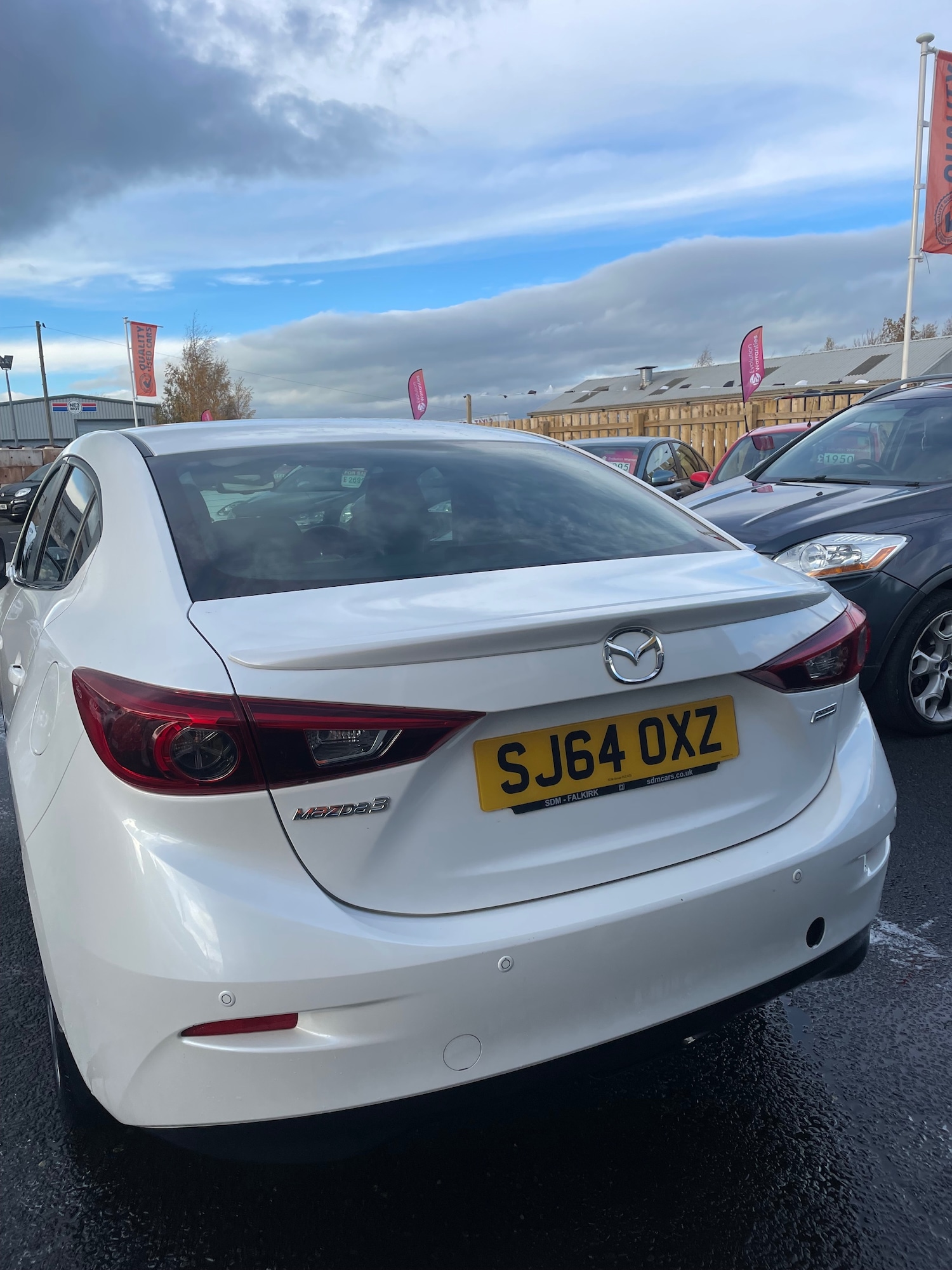 Used Mazda Mazda3 2014 for sale - 76532103: Photo 4