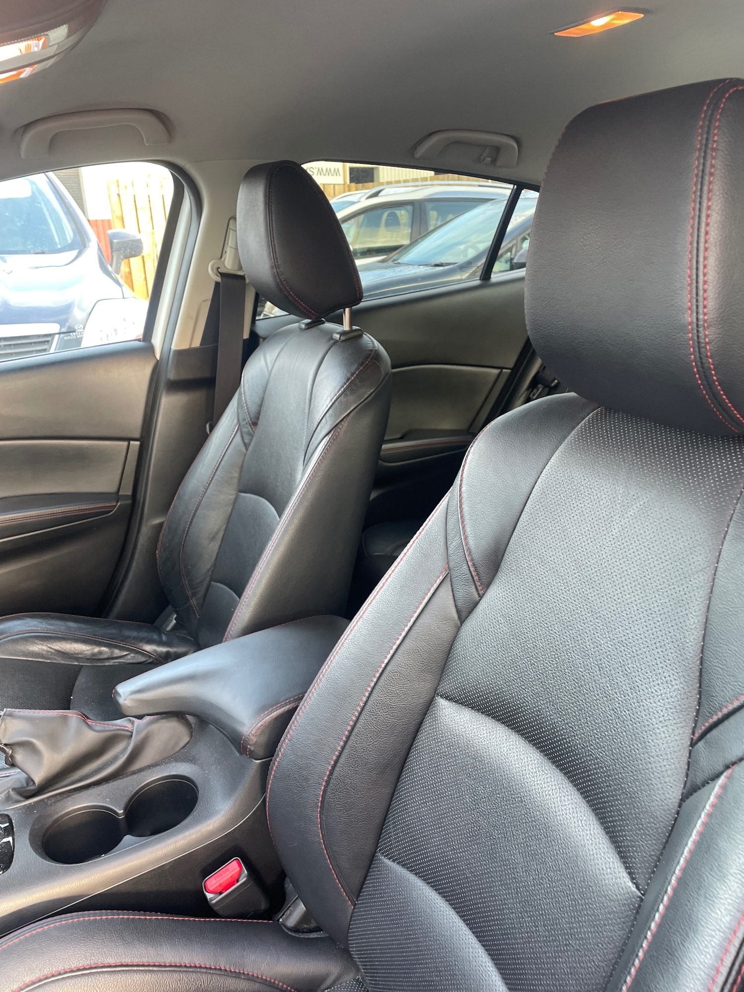 Used Mazda Mazda3 2014 for sale - 76532103: Photo 7