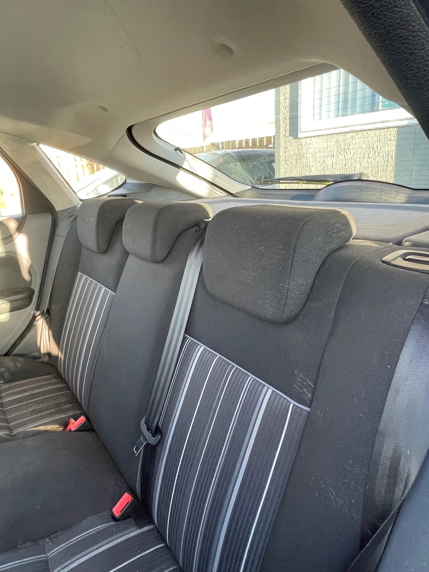 Used Ford Focus 2010 for sale - 76736479: Photo 4