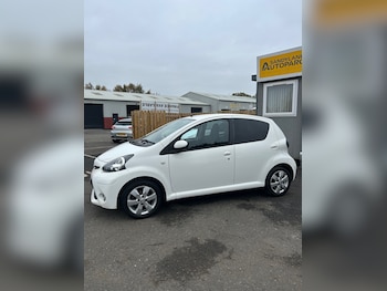 Used Toyota AYGO 2012 for sale - 76275189: Photo