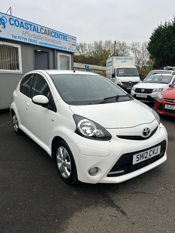 Used Toyota AYGO 2012 for sale - 76275189: Photo 5