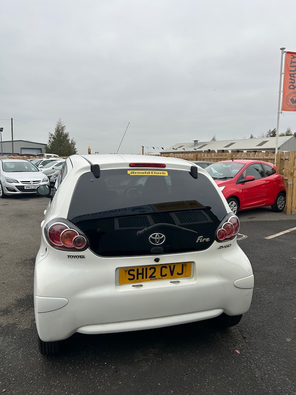 Used Toyota AYGO 2012 for sale - 76275189: Photo 8