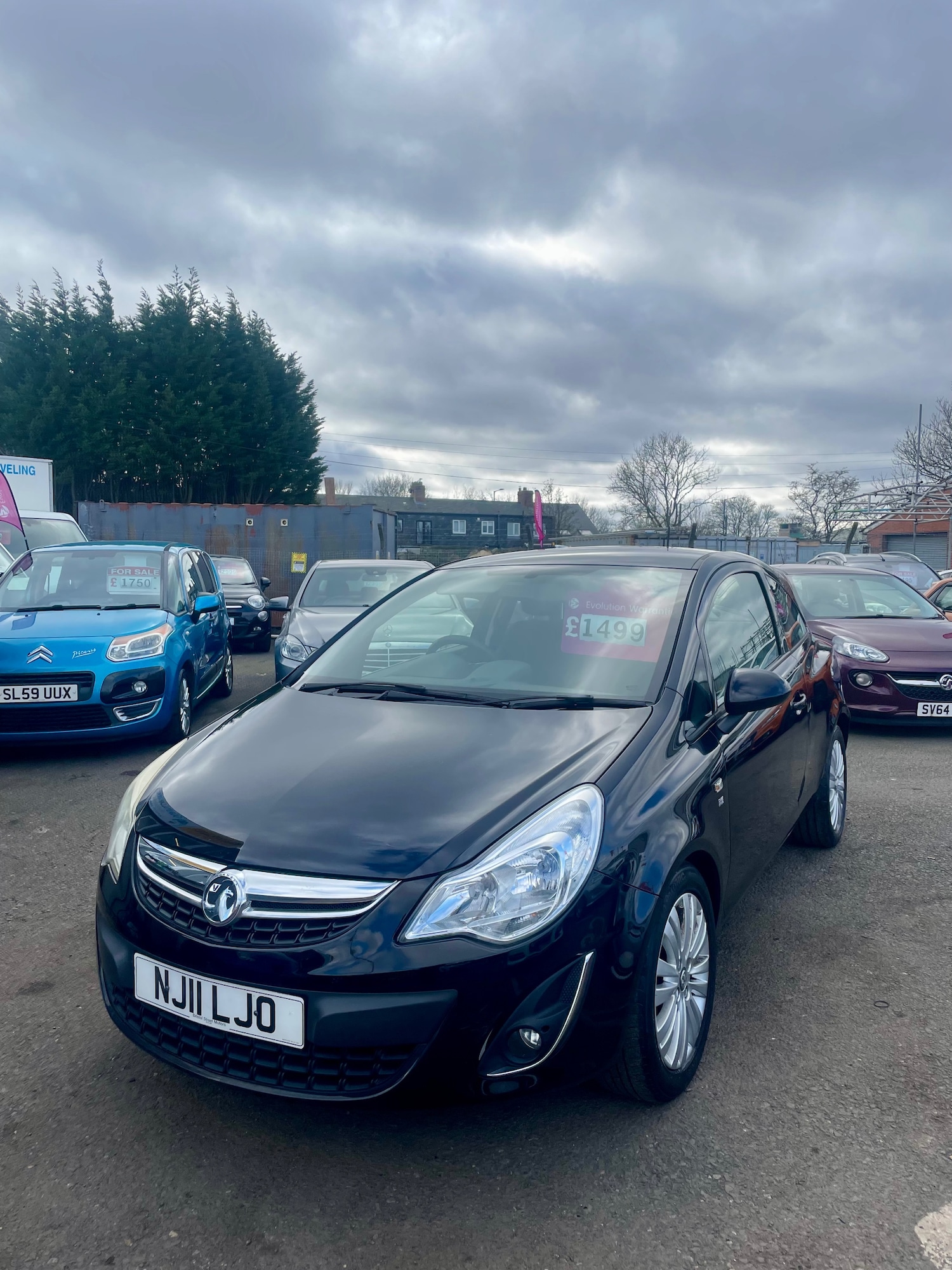 Used Vauxhall Corsa 2011 for sale - 77813420: Photo 6