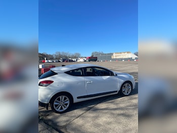 Used Renault Megane 2010 for sale - 78053805: Photo