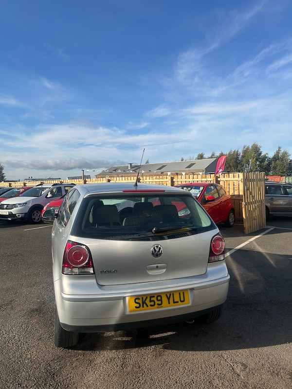 Used Volkswagen Polo 2009 for sale - 76008391: Photo 4