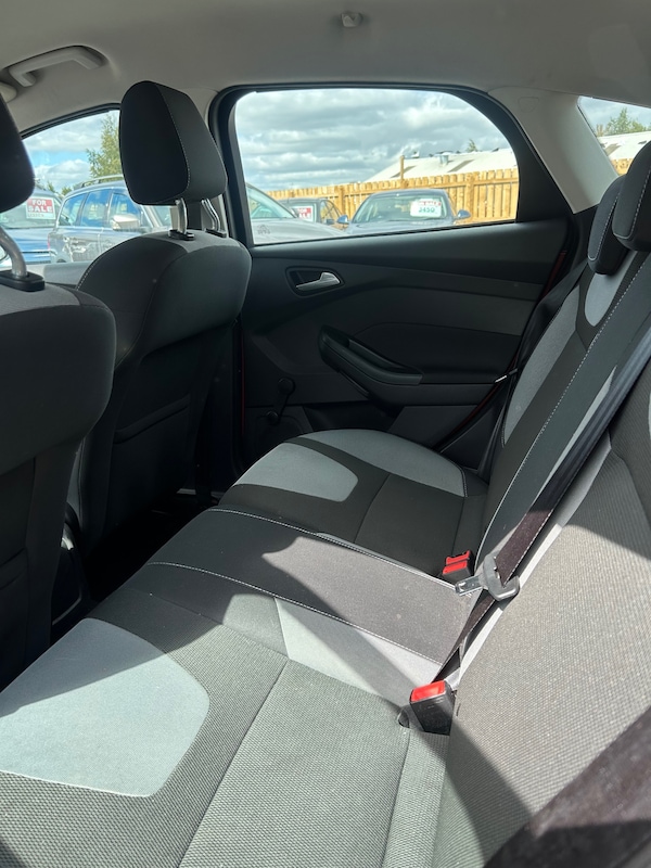 Used Ford Focus 2012 for sale - 75593424: Photo 5