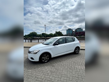 Used Kia Ceed 2010 for sale - 78904707: Photo
