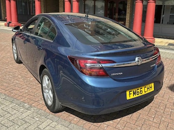 Used Vauxhall Insignia 2017 for sale - 75512179: Photo