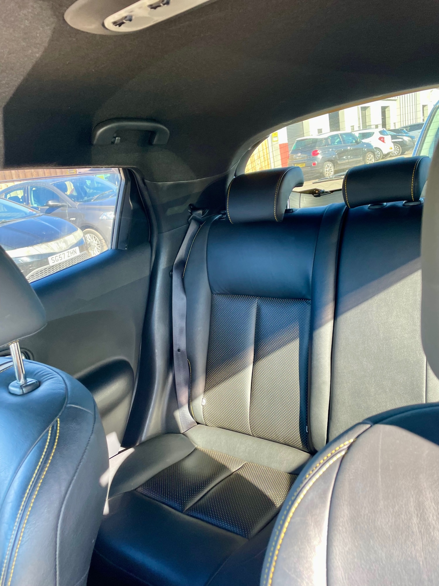 Used Nissan Juke 2015 for sale - 77917379: Photo 4