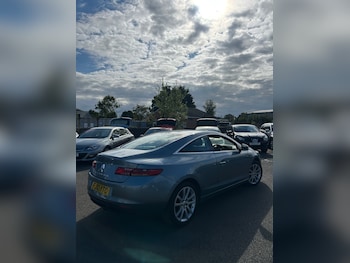 Used Renault Laguna 2010 for sale - 75650147: Photo