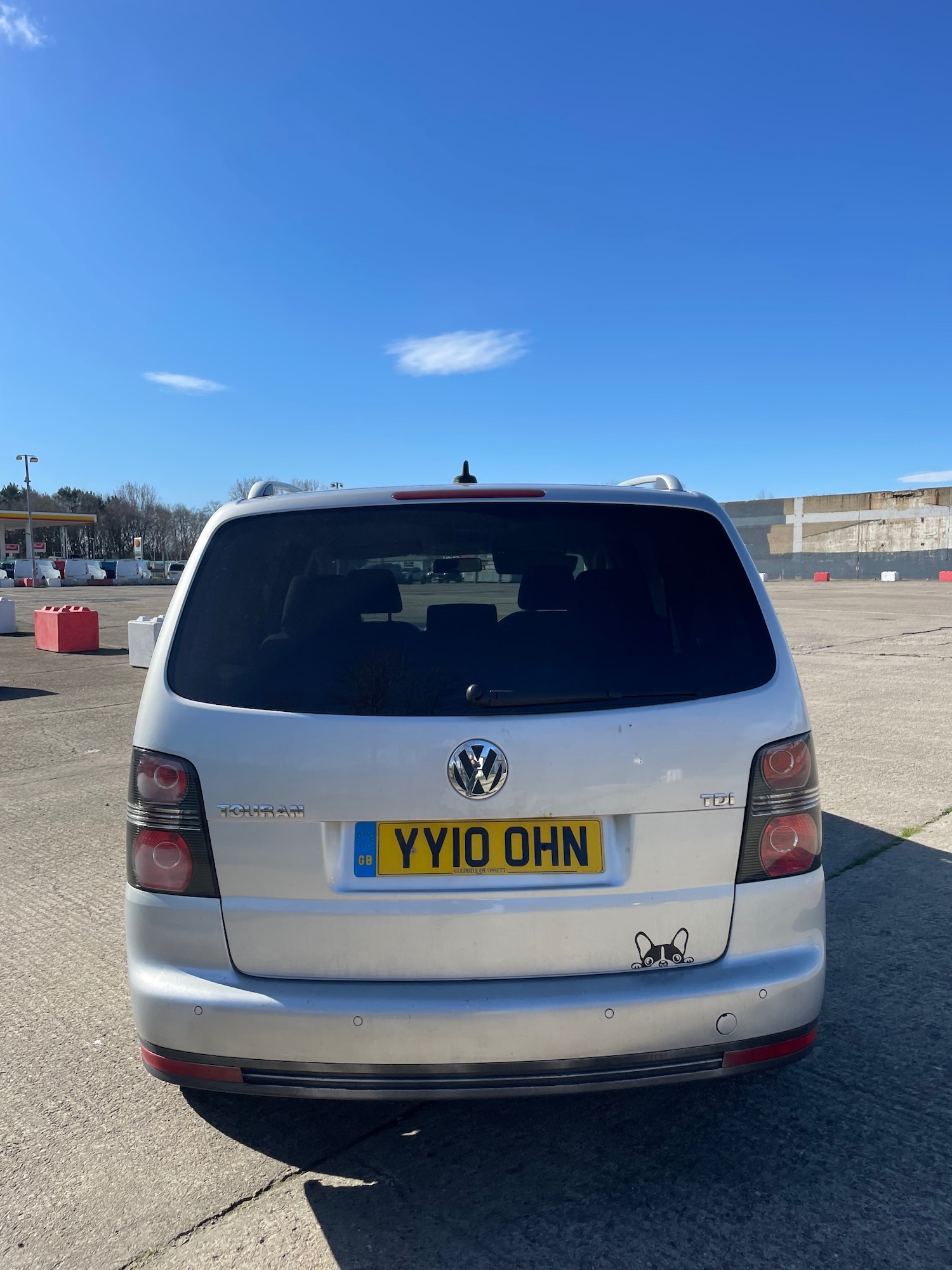 Used Volkswagen Touran 2010 for sale - 77916075: Photo 3