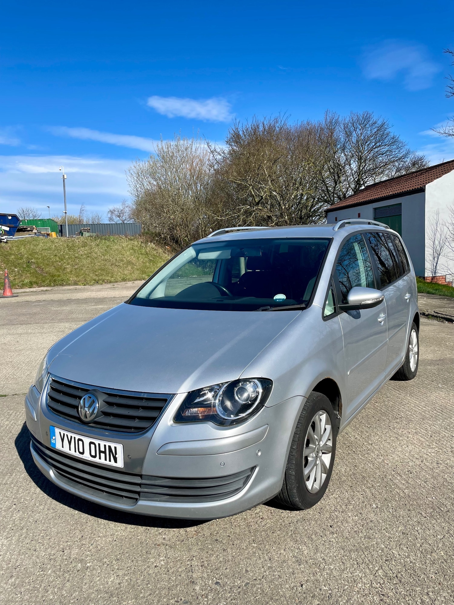 Used Volkswagen Touran 2010 for sale - 77916075: Photo 5