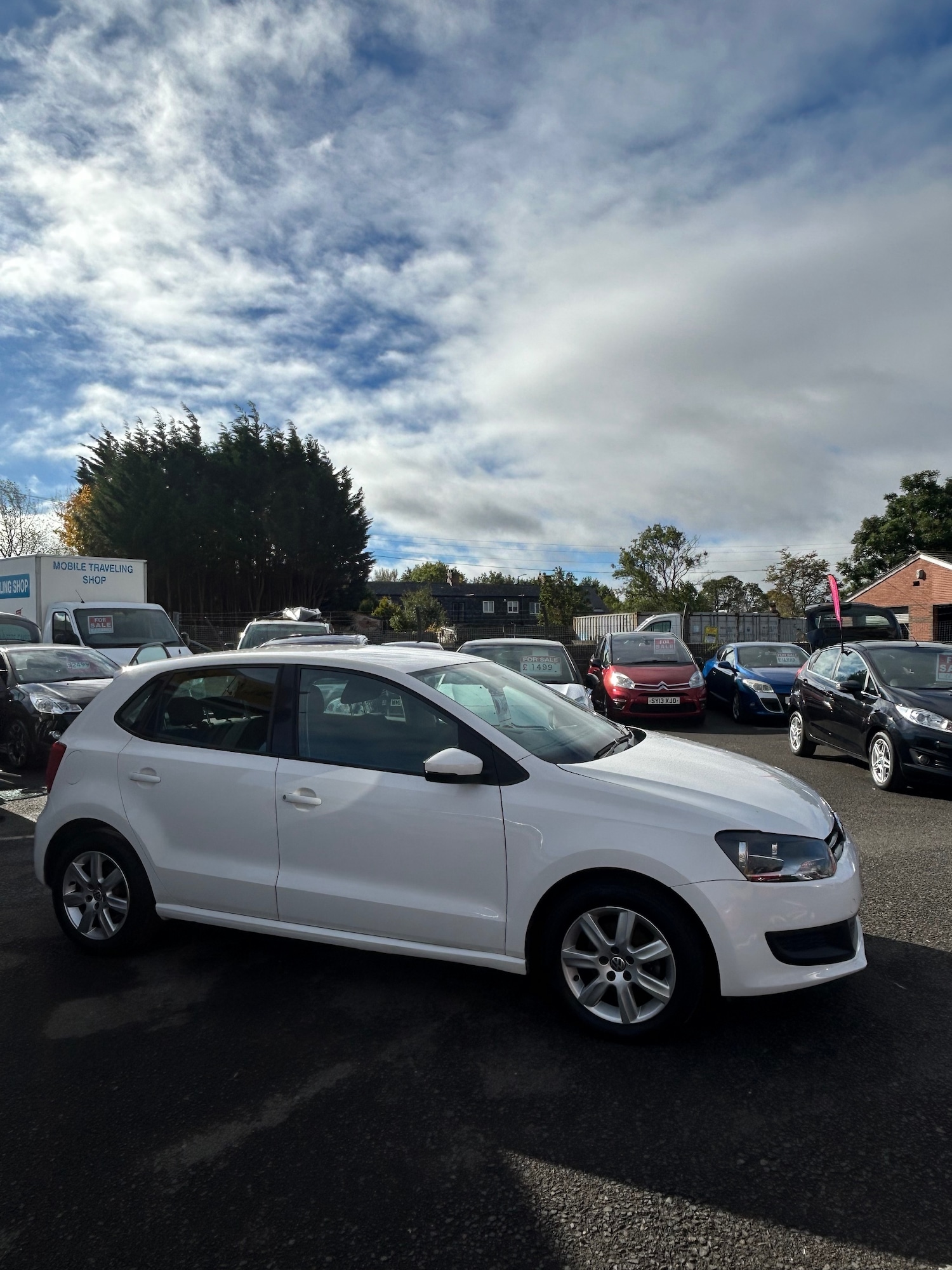Used Volkswagen Polo 2010 for sale - 76181457: Photo 3