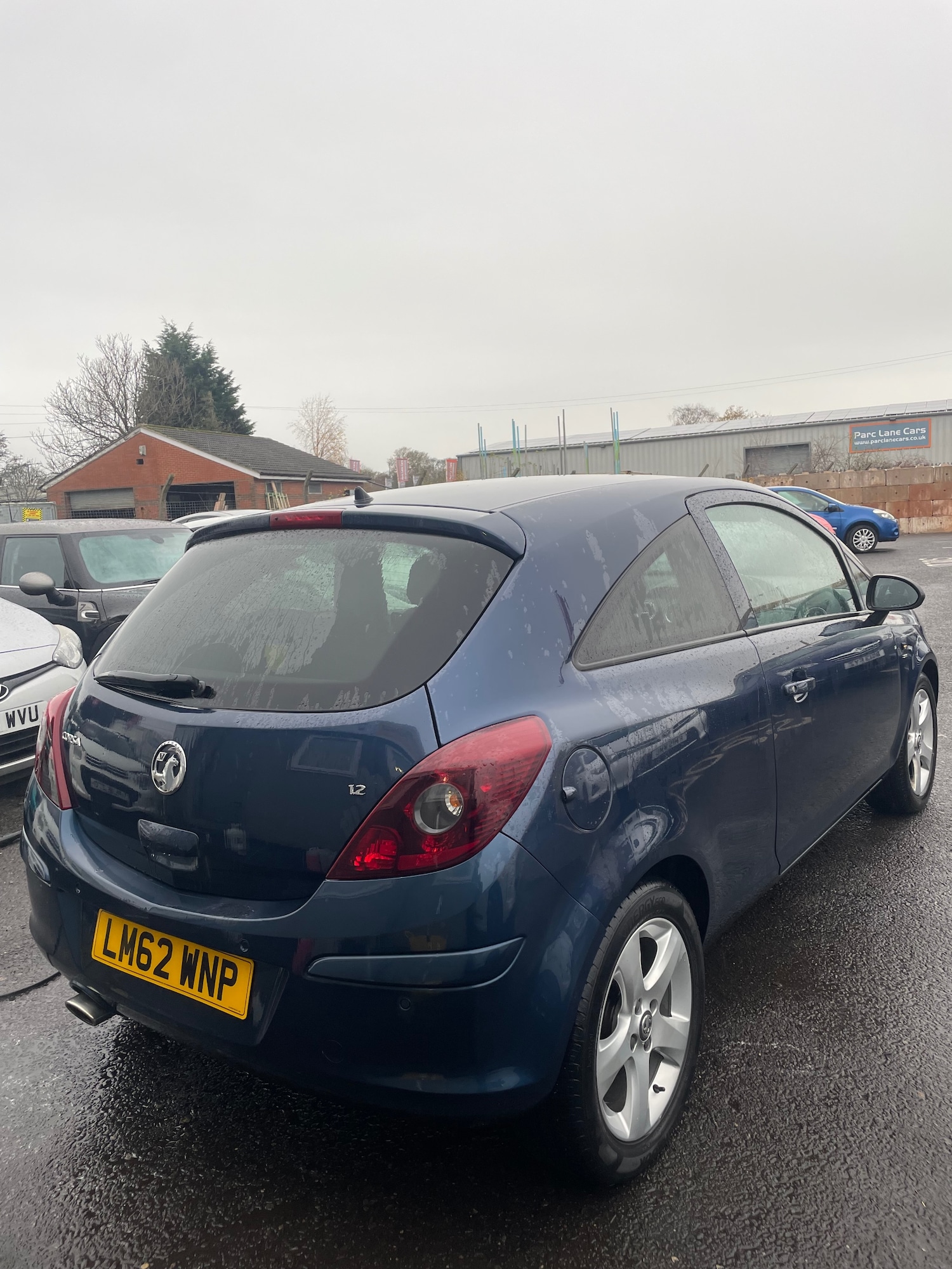 Used Vauxhall Corsa 2012 for sale - 76611309: Photo 2