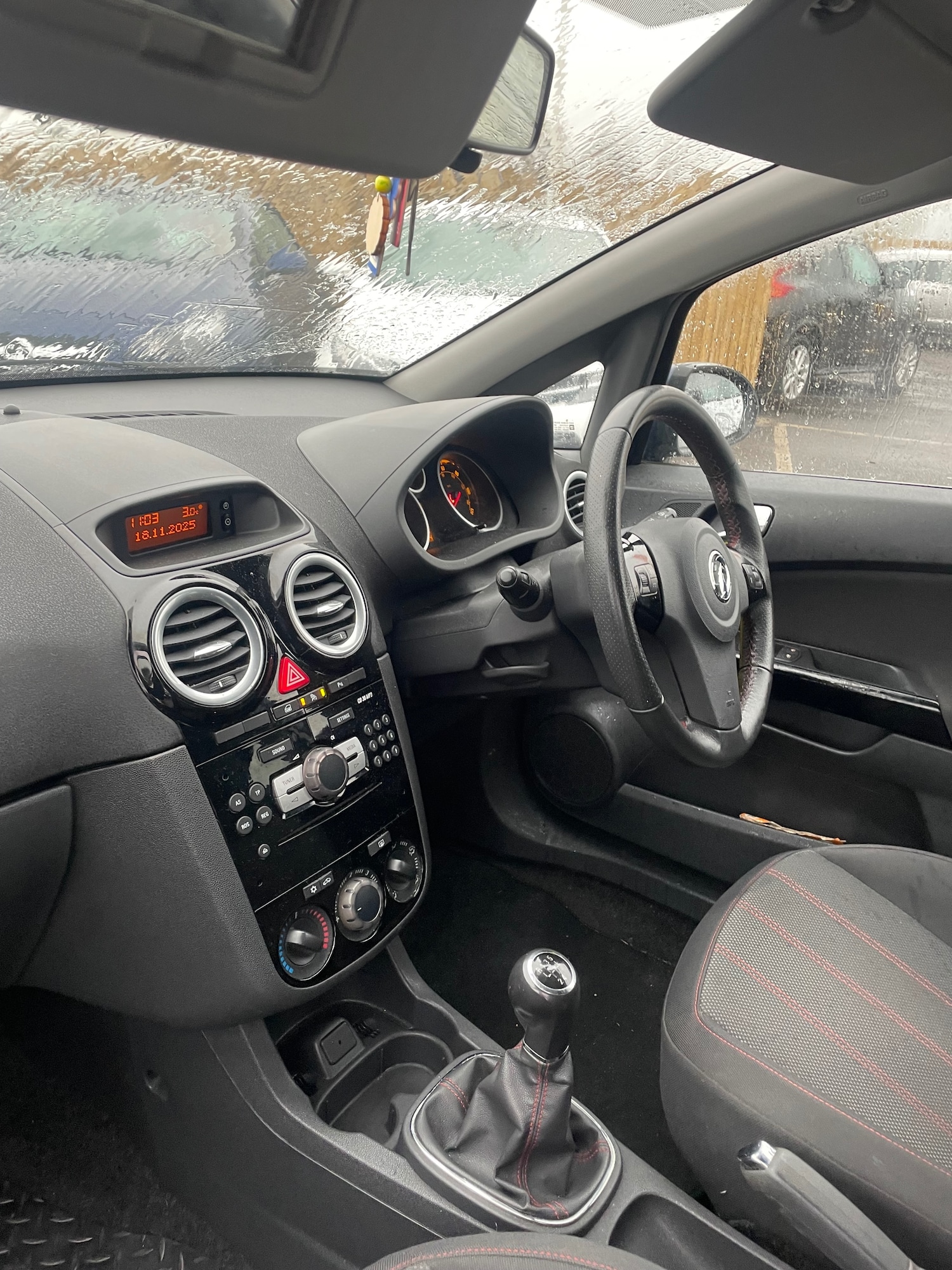 Used Vauxhall Corsa 2012 for sale - 76611309: Photo 8