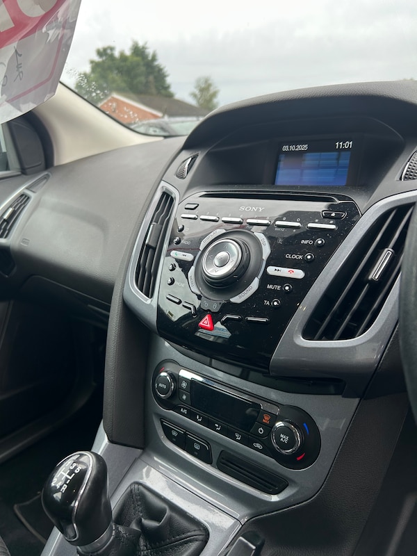 Used Ford Focus 2012 for sale - 76157370: Photo 10