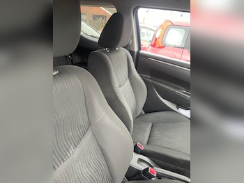 Used Suzuki Swift 2011 for sale - 77650026: Photo