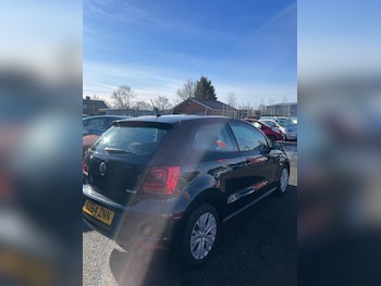 Used Volkswagen Polo 2014 for sale - 77272413: Photo