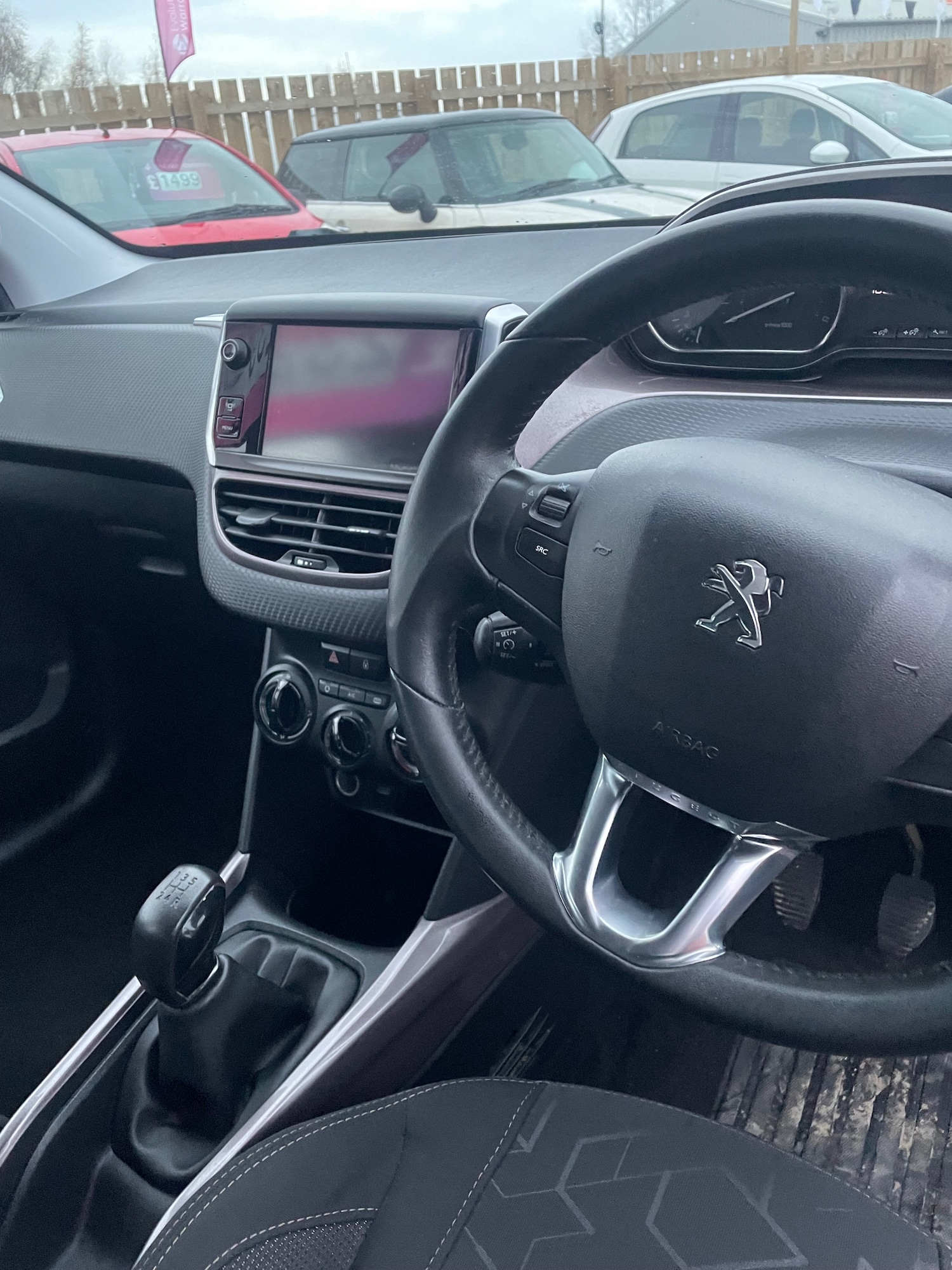 Used Peugeot 2008 2014 for sale - 76556693: Photo 4