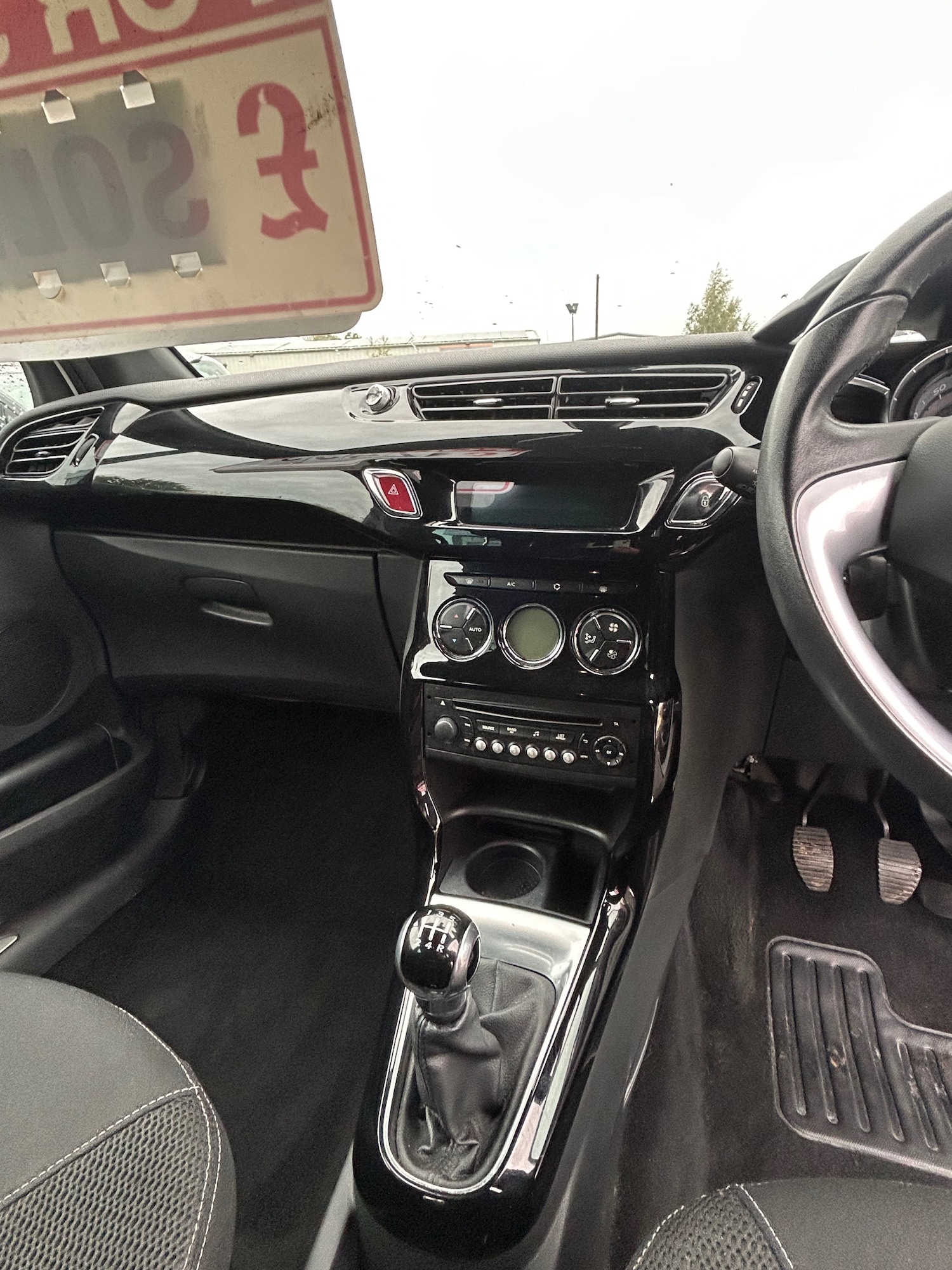 Used Citroen DS3 2014 for sale - 76113688: Photo 10