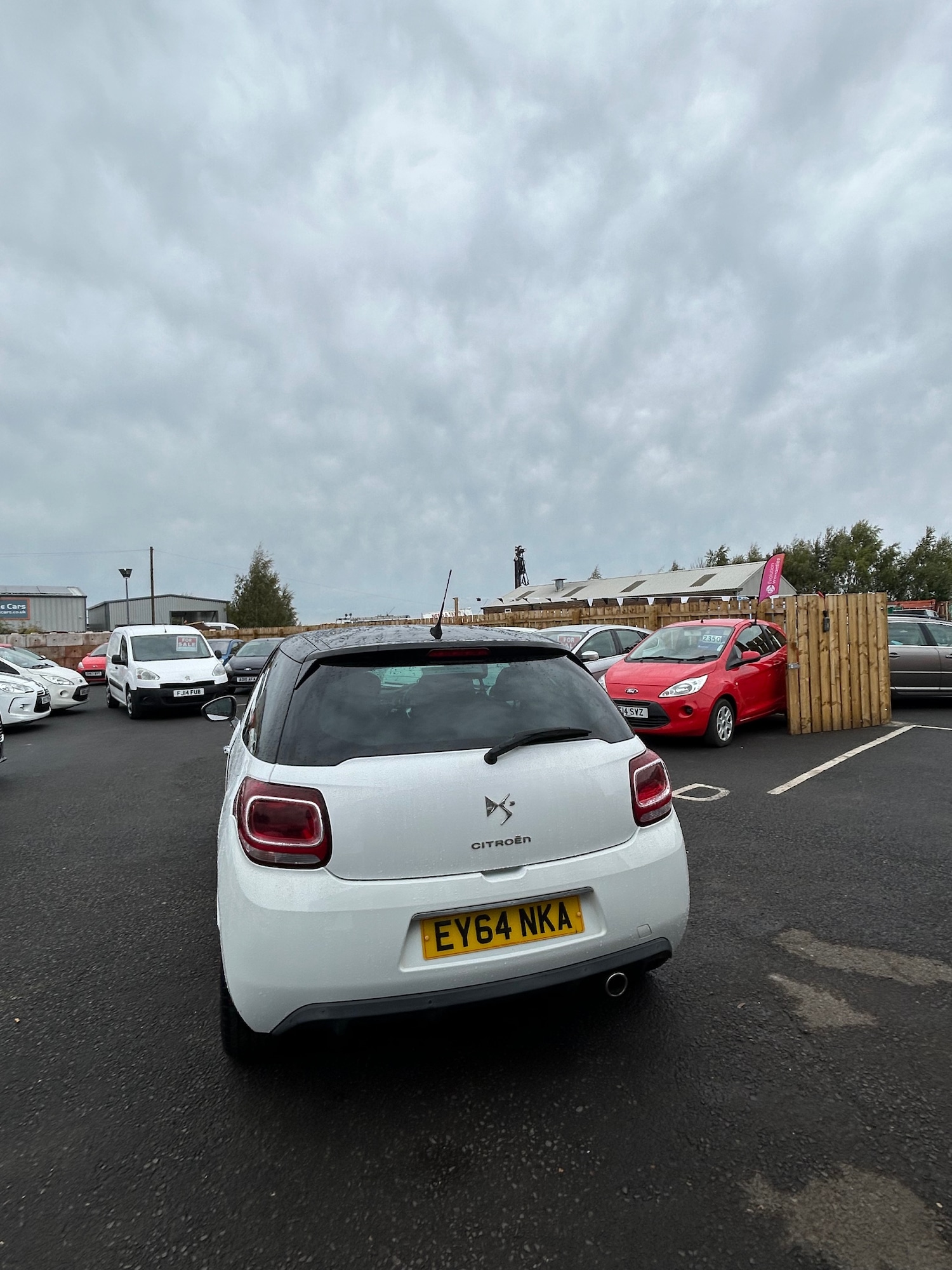 Used Citroen DS3 2014 for sale - 76113688: Photo 2
