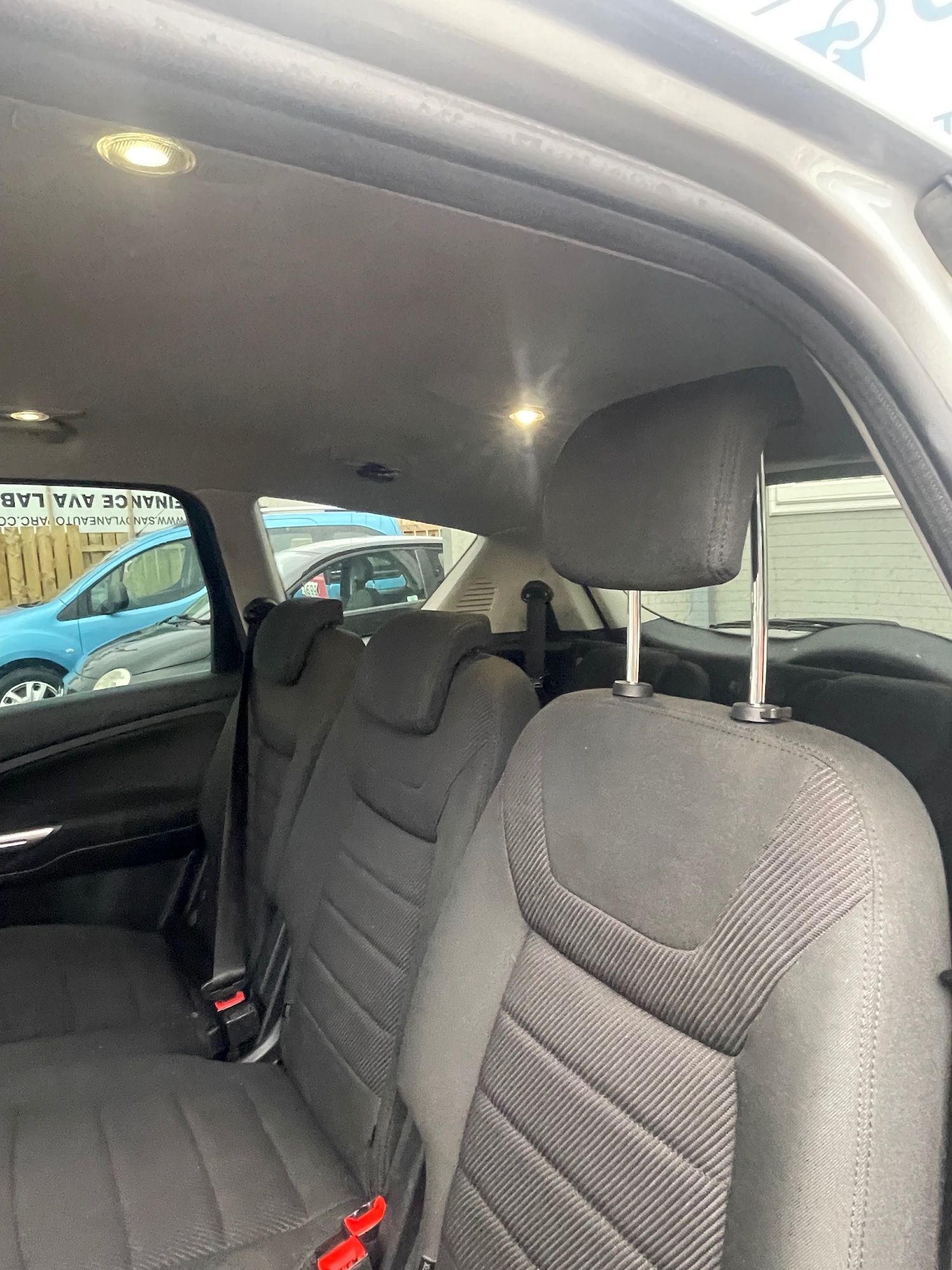 Used Ford S-Max 2011 for sale - 76451777: Photo 5