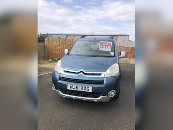 Used Citroen Berlingo 2011 for sale - 75582080: Photo